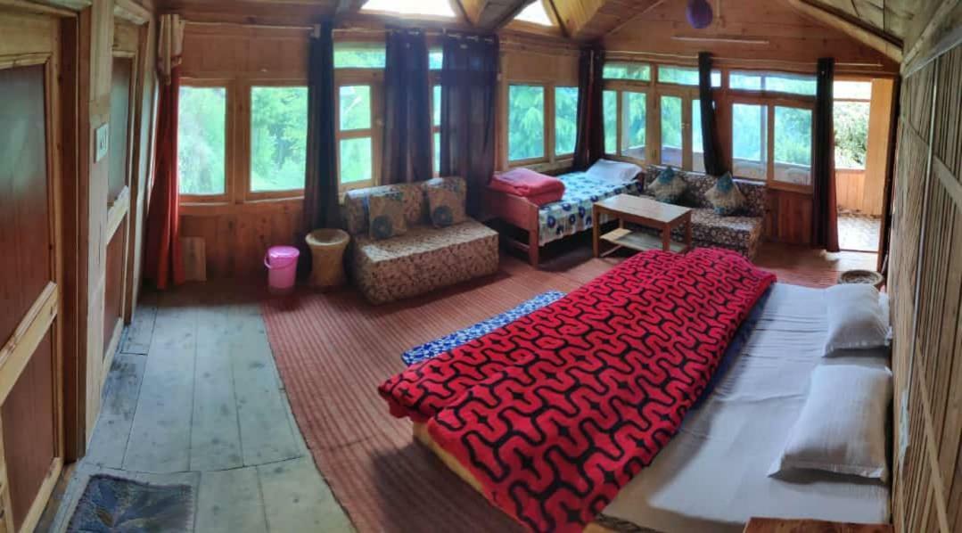 Latoda Eco Lodge Jibhi Exteriér fotografie