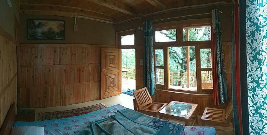 Latoda Eco Lodge Jibhi Exteriér fotografie